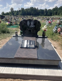 Памятник двойной 129